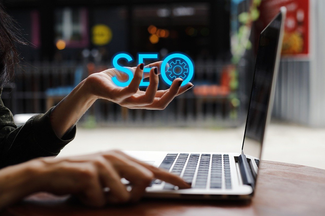 L’Influence de l’Intelligence Artificielle sur le SEO : Vers une Stratégie de Recherche Globale Indispensable