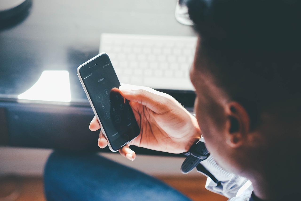 Stratégies pour Booster Votre Visibilité en Ligne : SEO et SEA Décryptés