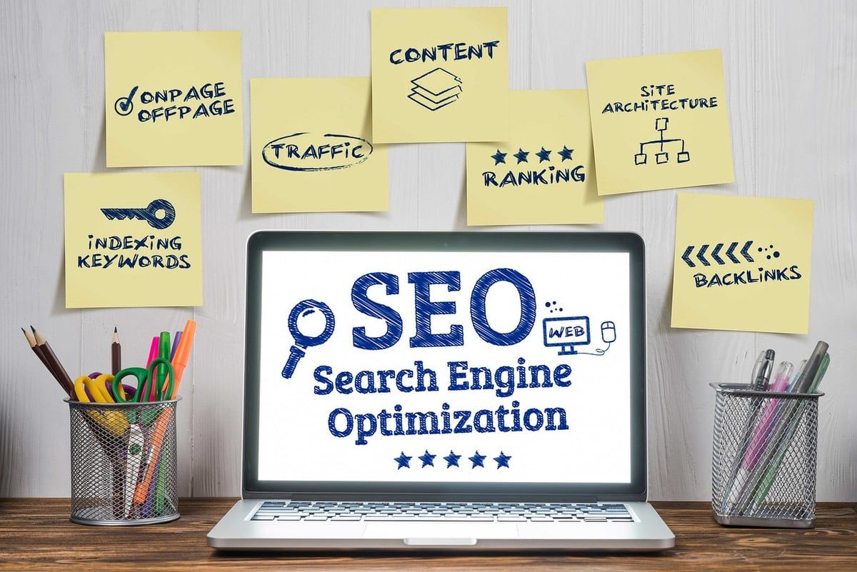 Secrets du SEO : L’Impact des Hashtags et de la Biographie d’Auteur