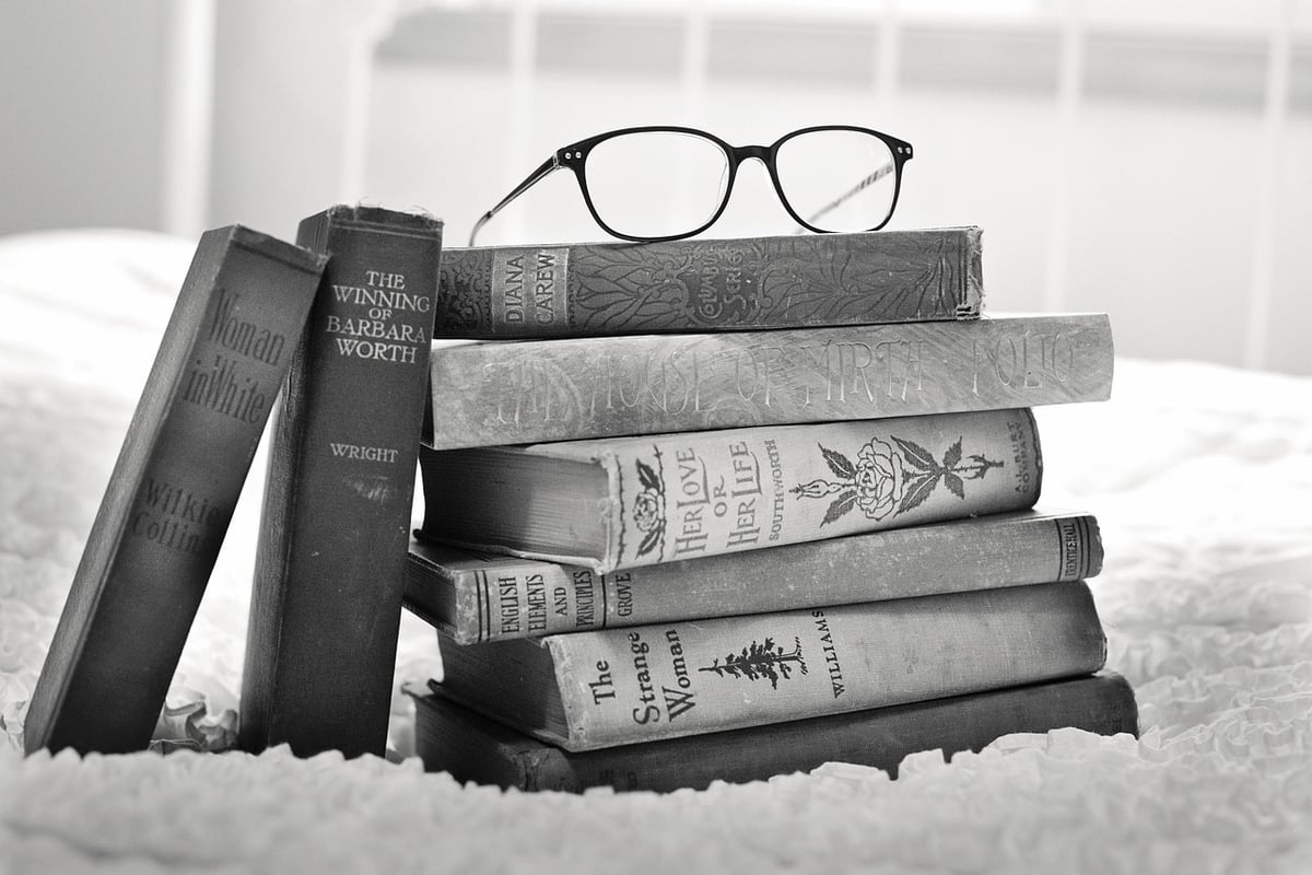 livres blancs incontournables pour anticiper 2026 : intelligence artificielle, réseaux sociaux, SEO et gamification