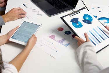 découvrez les dernières tendances seo pour optimiser votre visibilité en ligne en 2023. explorez les stratégies, outils et techniques innovants pour améliorer votre référencement naturel et rester compétitif sur le marché.
