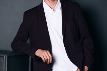 découvrez l'art du seo copywriting pour optimiser votre contenu en ligne. apprenez à rédiger des textes captivants et performants qui boostent votre visibilité sur les moteurs de recherche, attirent l'attention de votre audience cible et augmentent vos conversions.