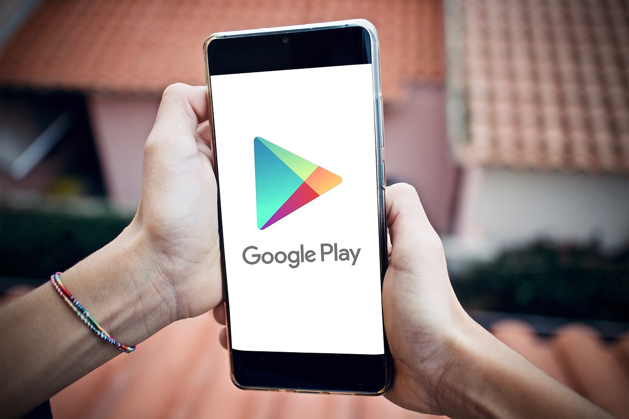 découvrez le phénomène du google bombing, une technique de manipulation des résultats de recherche qui utilise des mots-clés pour influencer le classement des pages. apprenez comment cela fonctionne et les impacts sur le référencement et l'image des personnes ou des entreprises ciblées.