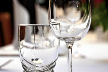 découvrez tout ce qu'il faut savoir sur l'adoption : démarches, conditions, conseils et accompagnement pour accueillir un enfant dans votre foyer en toute sérénité.