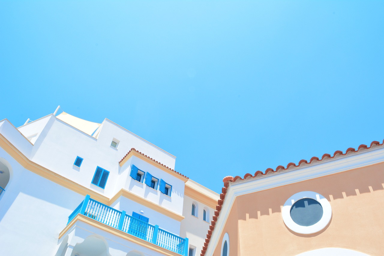 découvrez toutes les informations essentielles sur l'immobilier : conseils, tendances du marché real estate, astuces d'achat et de vente pour réussir vos projets immobiliers en toute sérénité.