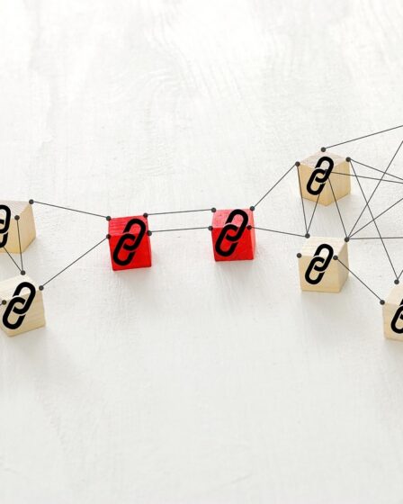 découvrez le link building, une stratégie essentielle du référencement naturel (seo) pour gagner en visibilité. apprenez comment obtenir des liens de qualité et améliorer le positionnement de votre site web sur google.