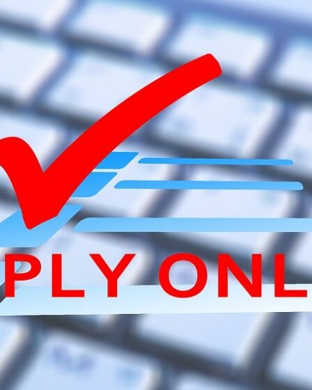 exemple de lettre de motivation pour un emploi dans une salle de sport, mettant en avant vos comp&eacute;tences et votre passion pour le fitness.