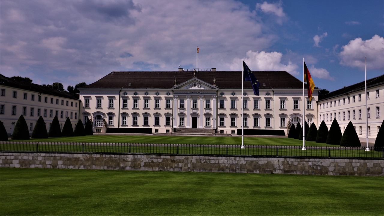 d&eacute;couvrez le r&ocirc;le et les responsabilit&eacute;s des pr&eacute;sidents de district, leurs missions cl&eacute;s et leur impact au sein de la communaut&eacute;.