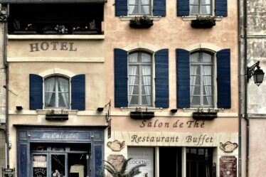 d&eacute;couvrez les meilleures strat&eacute;gies de gestion des revenus h&ocirc;teliers pour maximiser votre chiffre d'affaires et optimiser l'occupation de votre h&ocirc;tel.