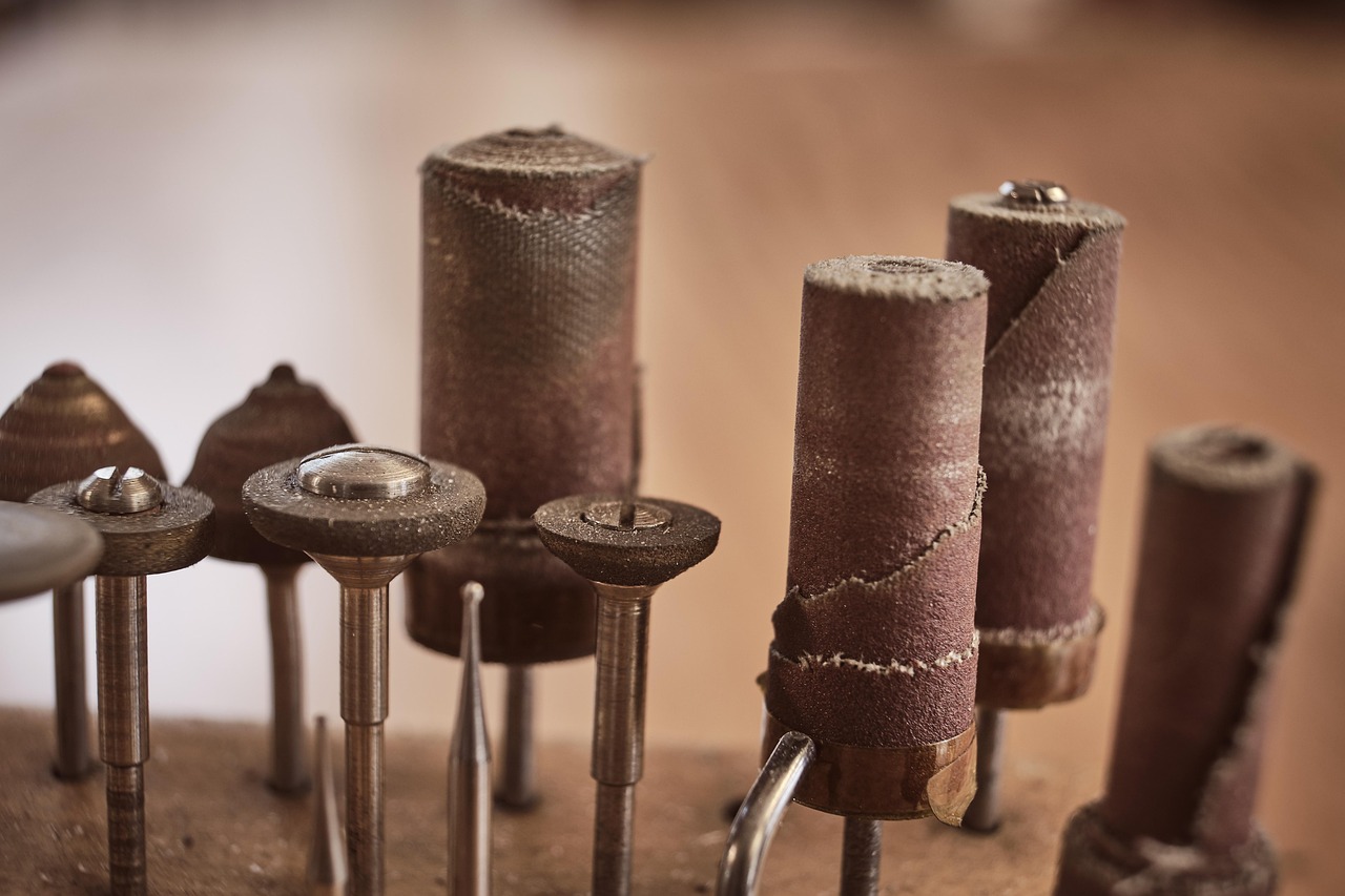 d&eacute;couvrez comment choisir l'outil de surveillance de marque id&eacute;al pour suivre votre r&eacute;putation en ligne et optimiser votre strat&eacute;gie marketing.