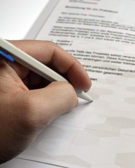 d&eacute;couvrez les applications g&eacute;ographiques innovantes pour analyser, visualiser et exploiter les donn&eacute;es spatiales avec pr&eacute;cision et efficacit&eacute;.