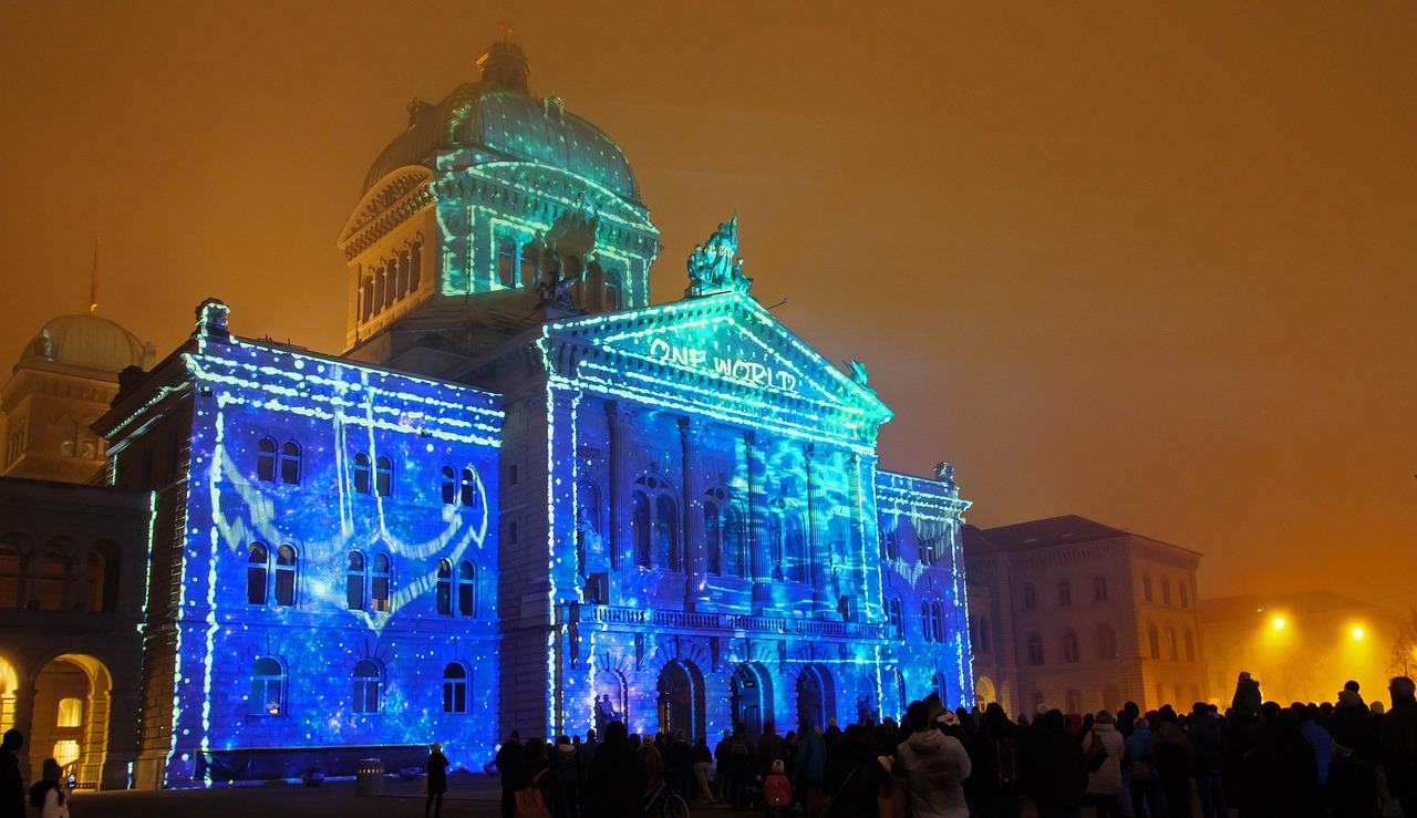 d&eacute;couvrez notre service de cr&eacute;ation de logo projection, alliant design moderne et impact visuel pour valoriser votre marque lors de vos &eacute;v&eacute;nements et pr&eacute;sentations.